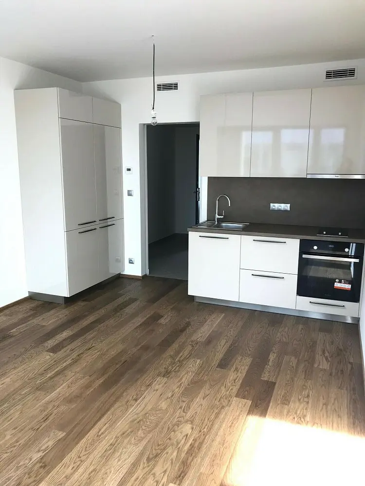 Prodej bytu 1+kk 34 m², Kurta Konráda · Libeň