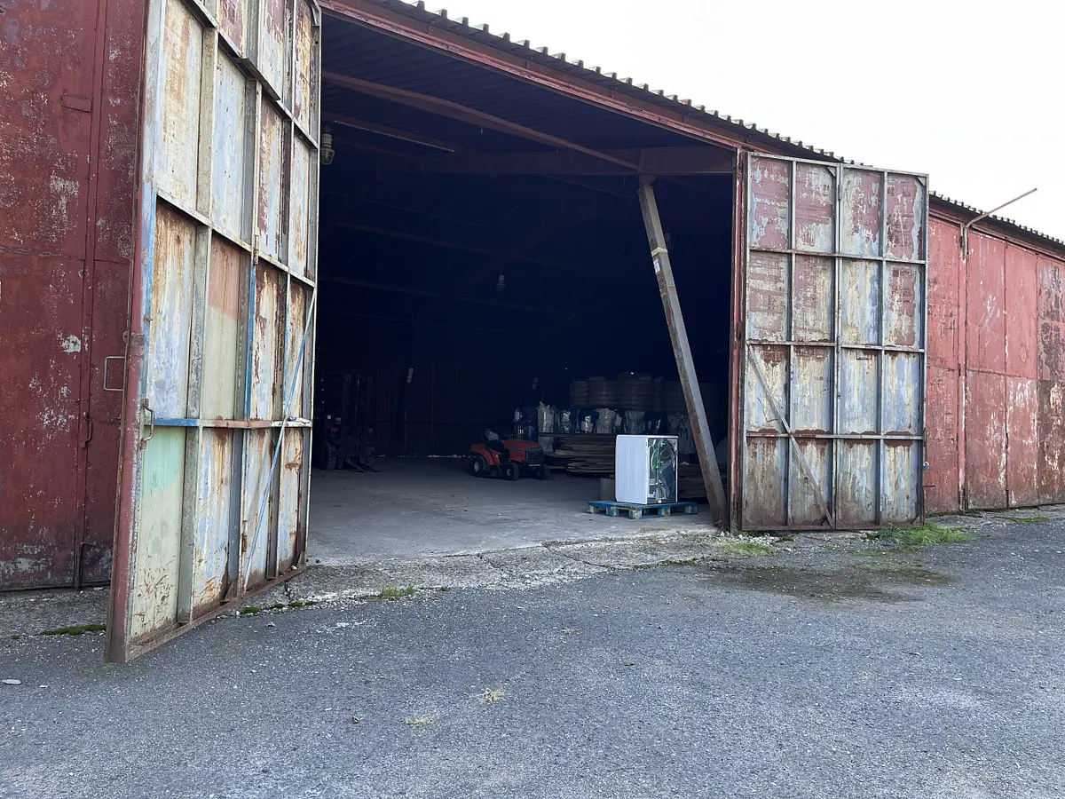 Pronájem komerčního prostoru 400 m², Luštěnice - Zelená · okres Mladá Boleslav