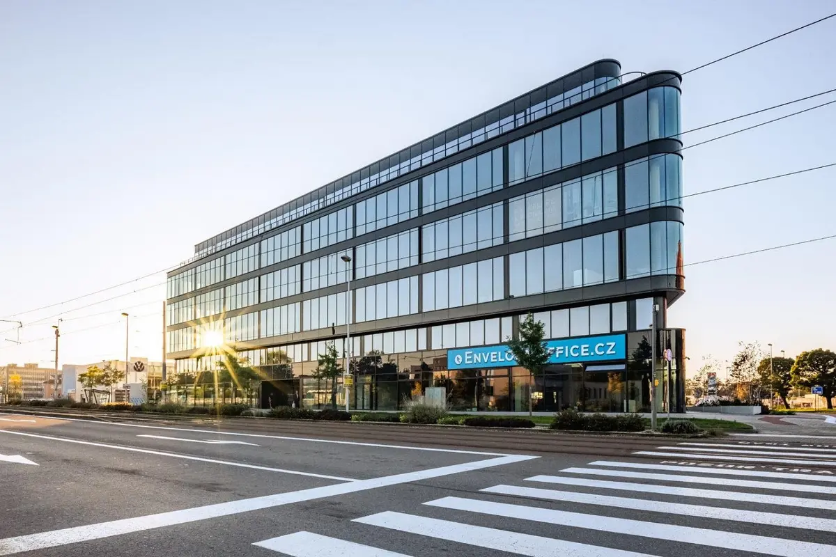 Pronájem komerčního prostoru 2800 m², Nové Hodolany · Olomouc