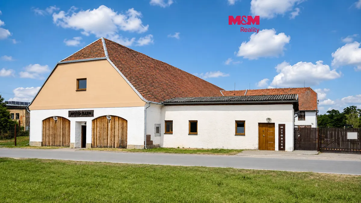 Pronájem komerčního prostoru 204 m², Medlešice · Chrudim