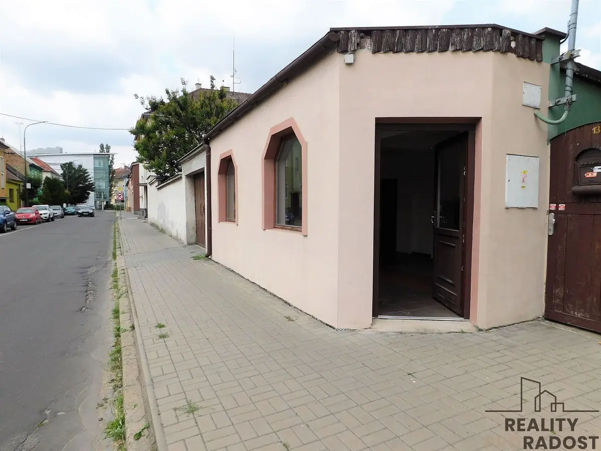 Pronájem komerčního prostoru 30 m², Brandlova · Hodonín