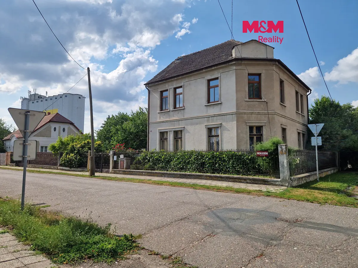 Prodej domu 100 m², Tyršova · Městec Králové