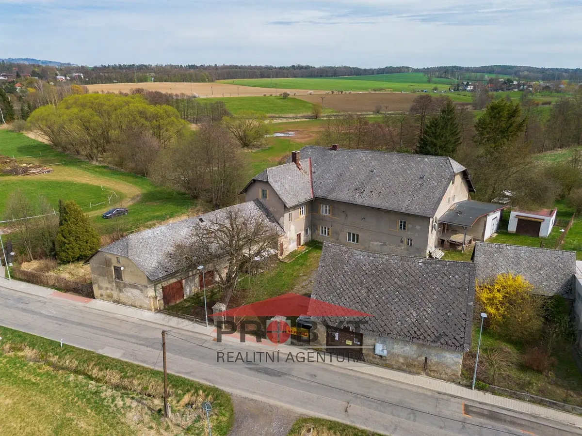 Prodej domu 800 m², Hrubá Skála - Doubravice · okres Semily