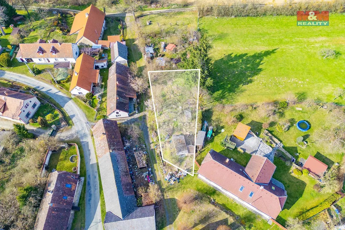 Prodej pozemku 559 m², Černice u Defurových Lažan · Chanovice