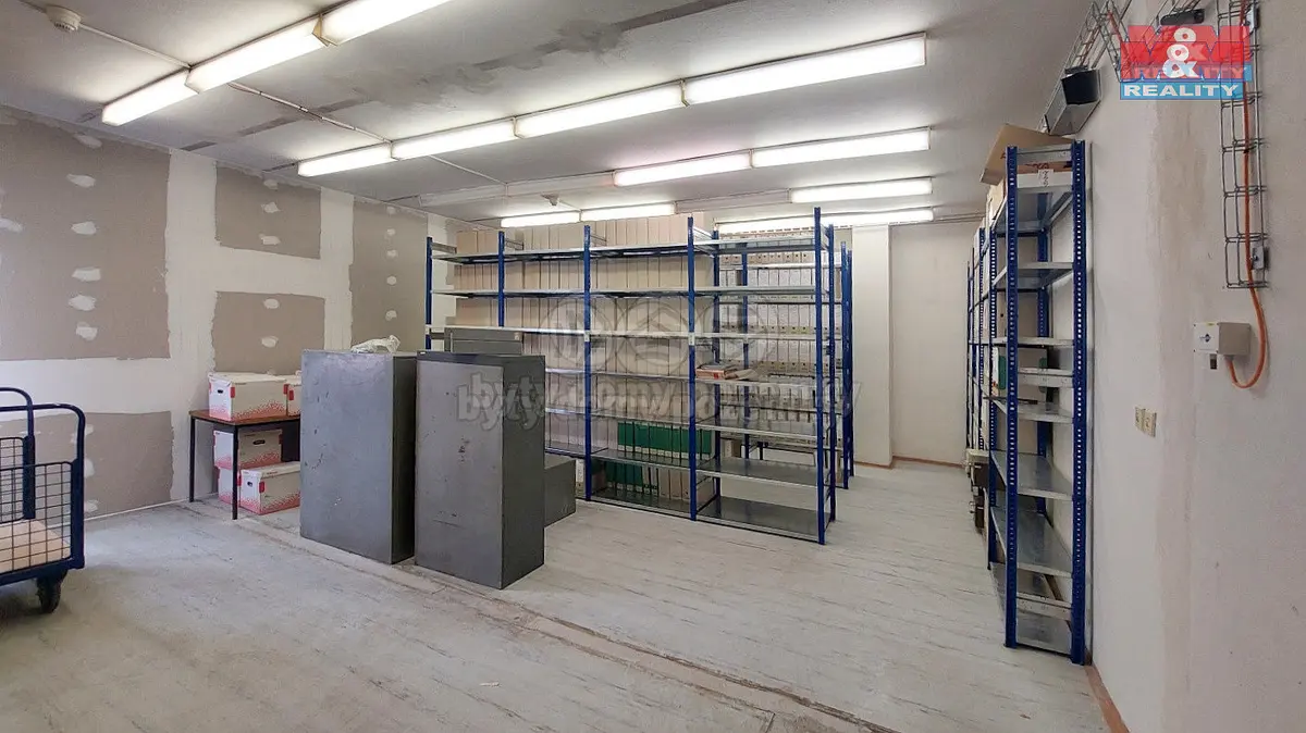 Pronájem komerčního prostoru 450 m², T. G. Masaryka · Ústí nad Orlicí