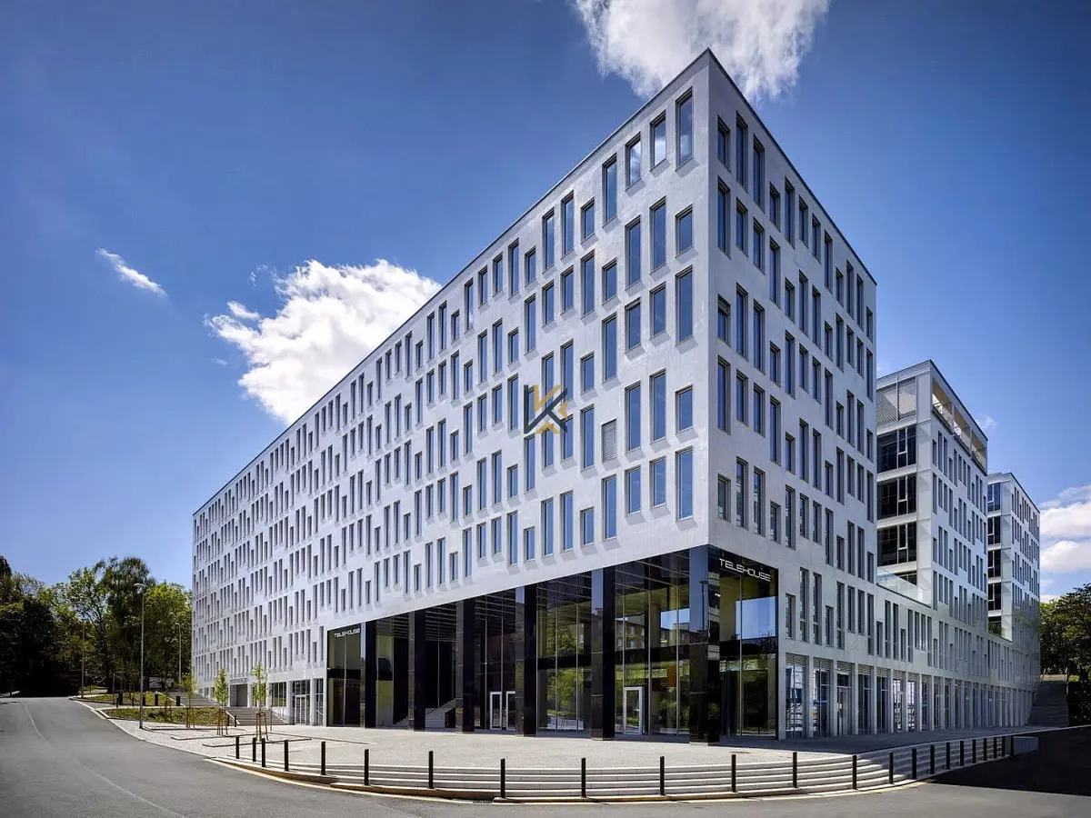 Pronájem komerčního prostoru 20 m², Generála Píky · Dejvice