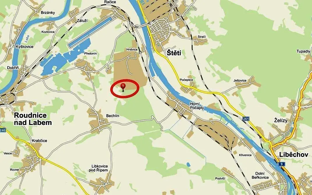 Pronájem pozemku 928 m², Bechlín · okres Litoměřice