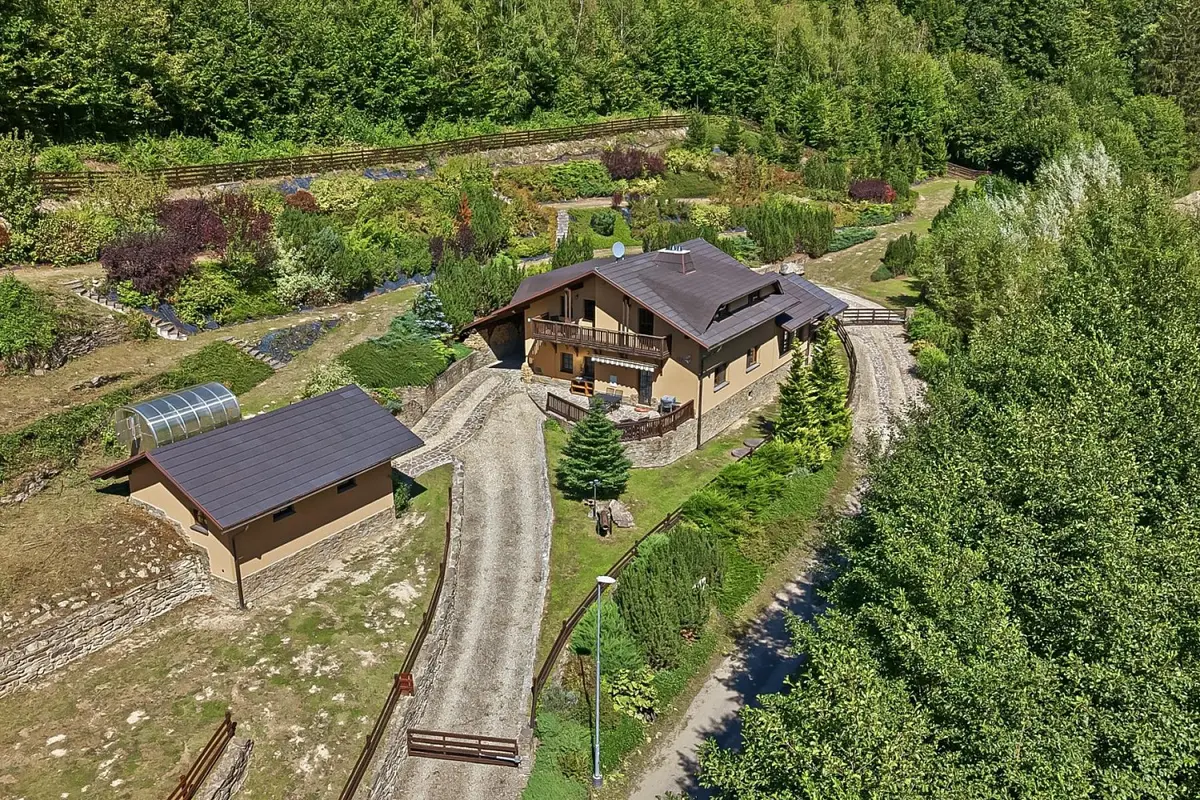 Prodej chaty / chalupy 247 m², Oskava