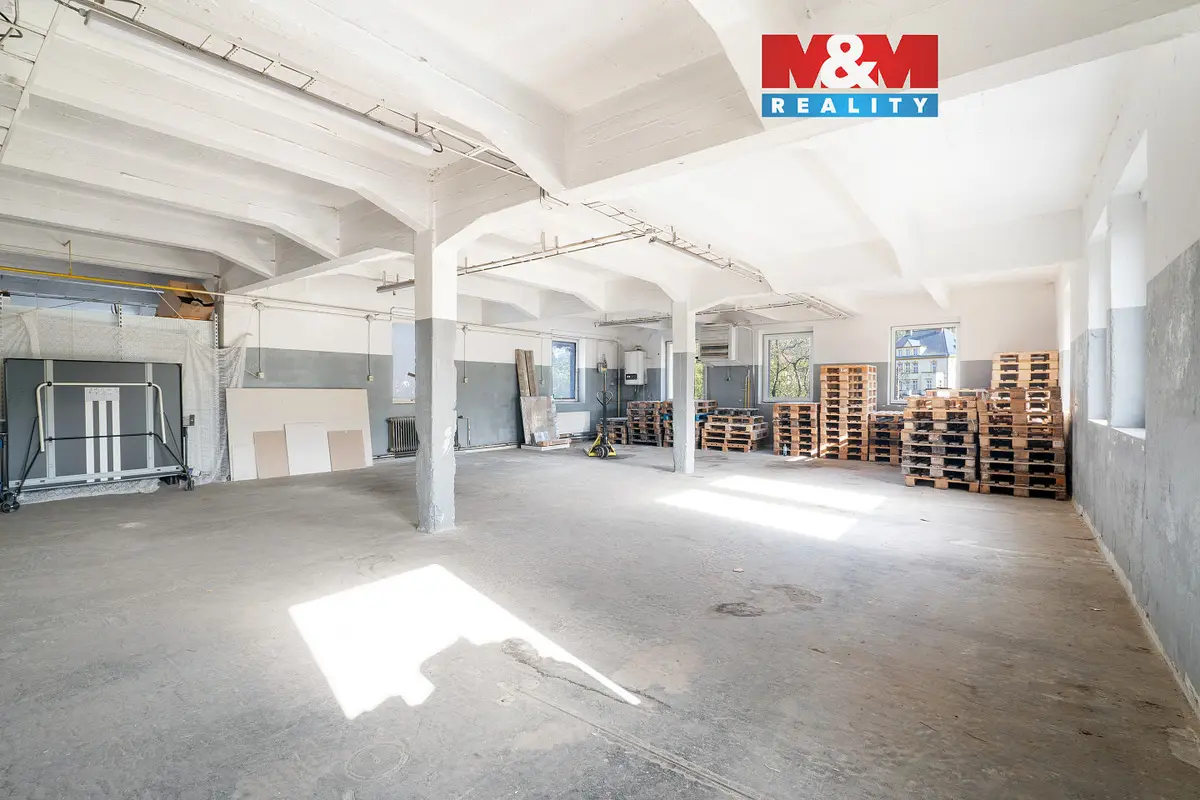 Pronájem komerčního prostoru 300 m², Teplická · Martiněves u Děčína · Jílové