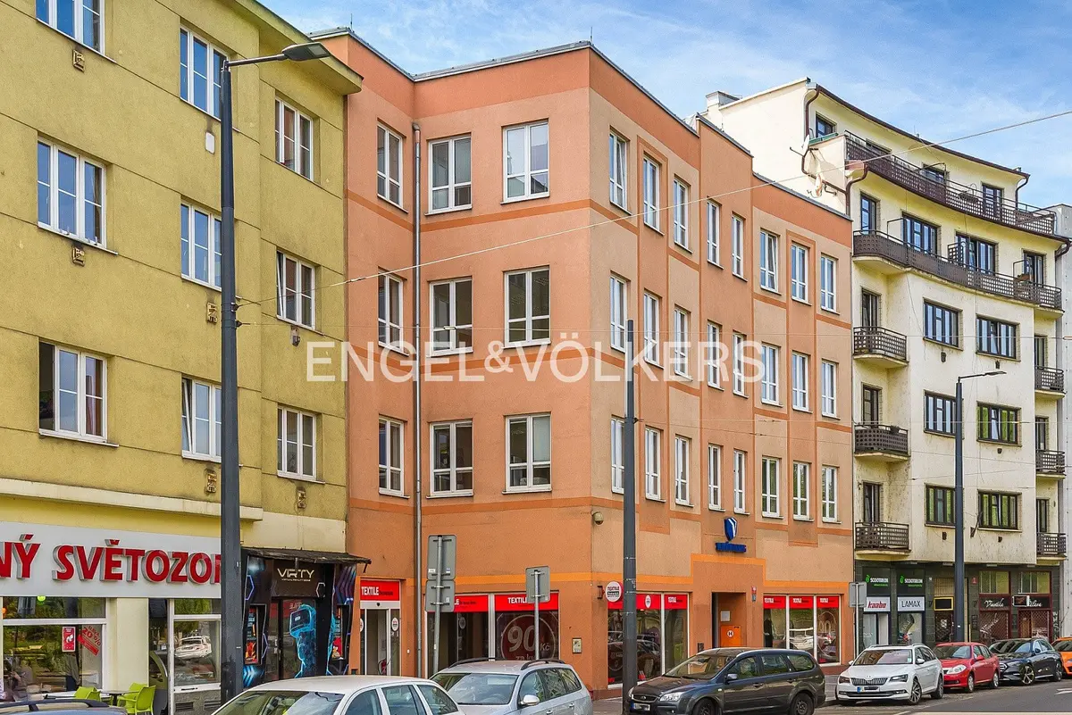 Pronájem komerčního prostoru 323 m², Nuselská · Michle