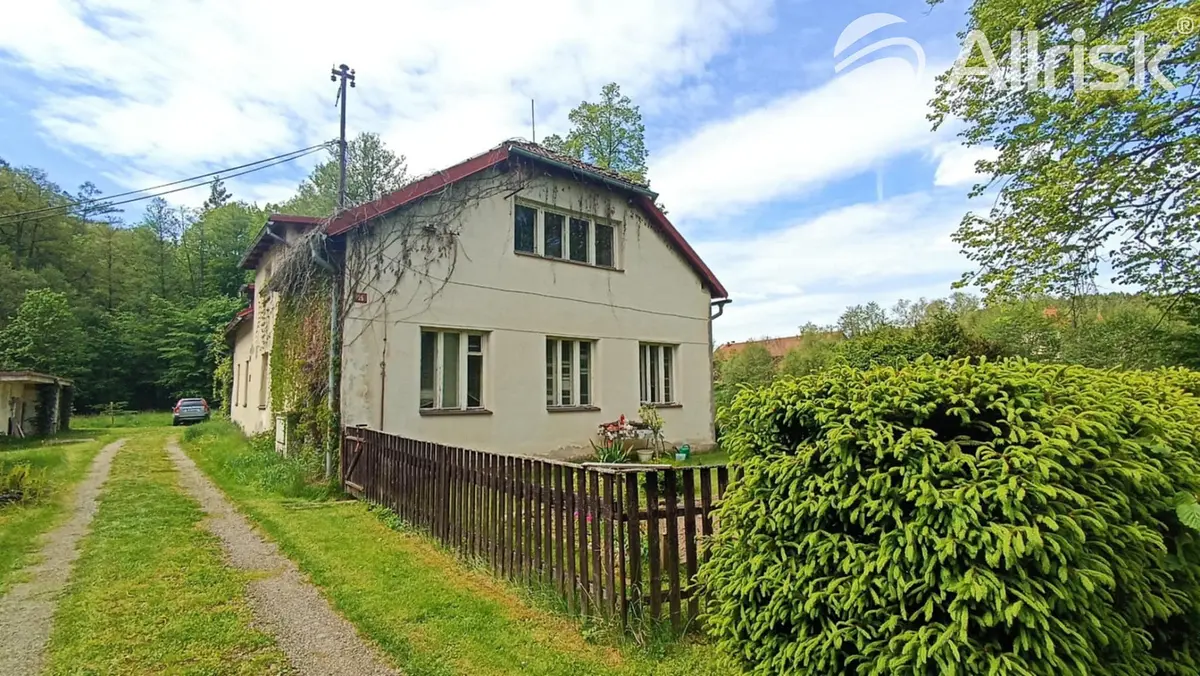 Prodej domu 320 m², Želiv