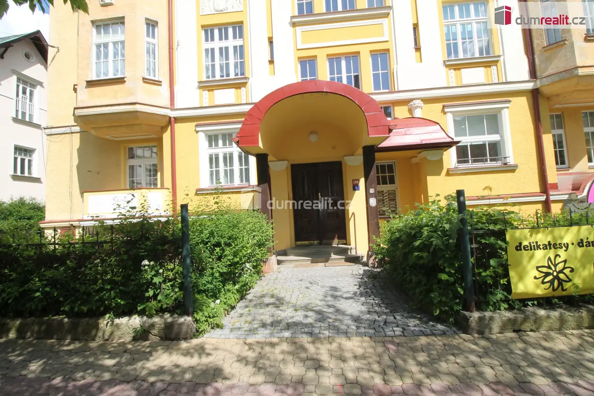 Prodej bytu 2+1 67 m², Hlavní třída · Mariánské Lázně