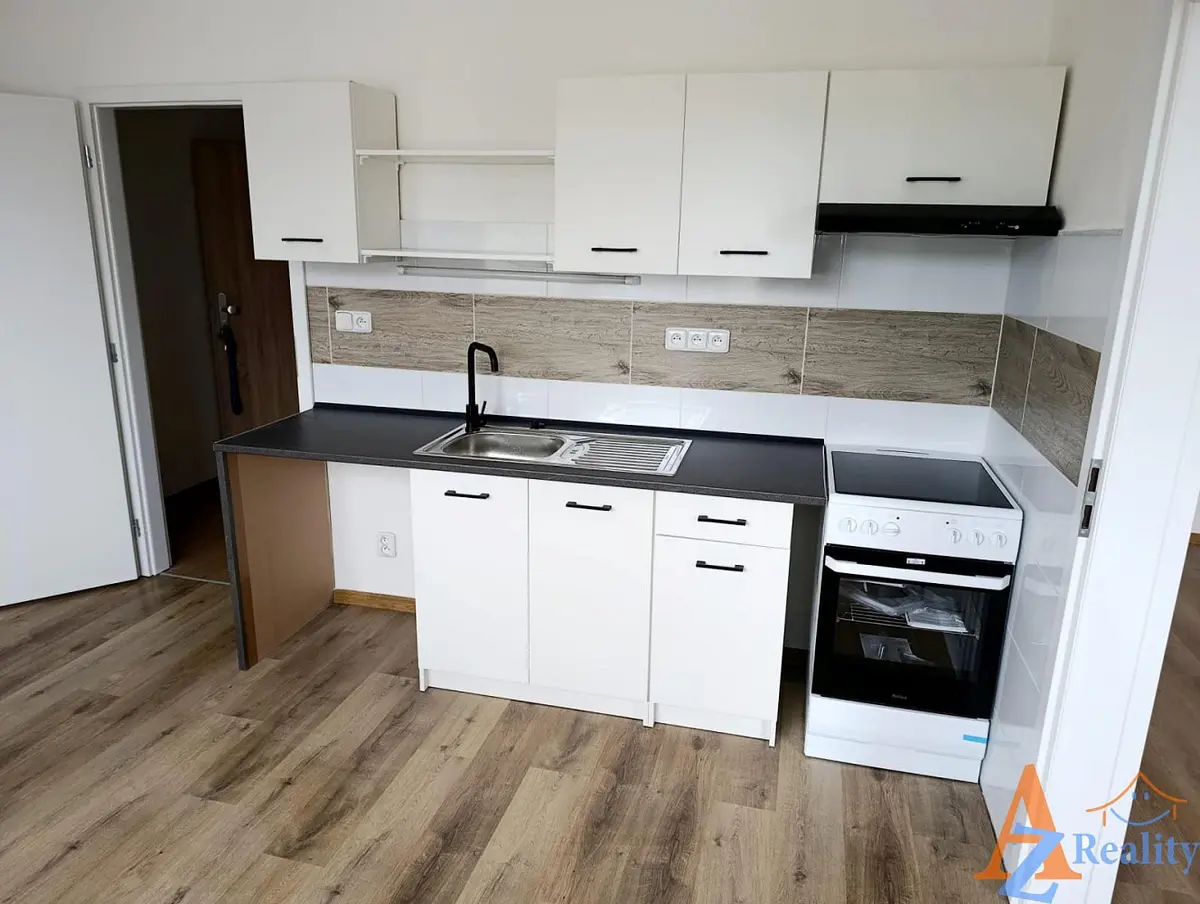 Pronájem bytu 2+1 48 m², V Sídlišti · Boletice nad Labem · Děčín