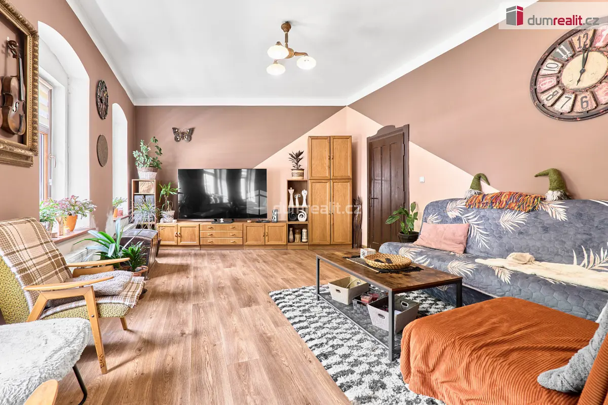 Prodej domu 380 m², tř. Čs. armády · Jáchymov