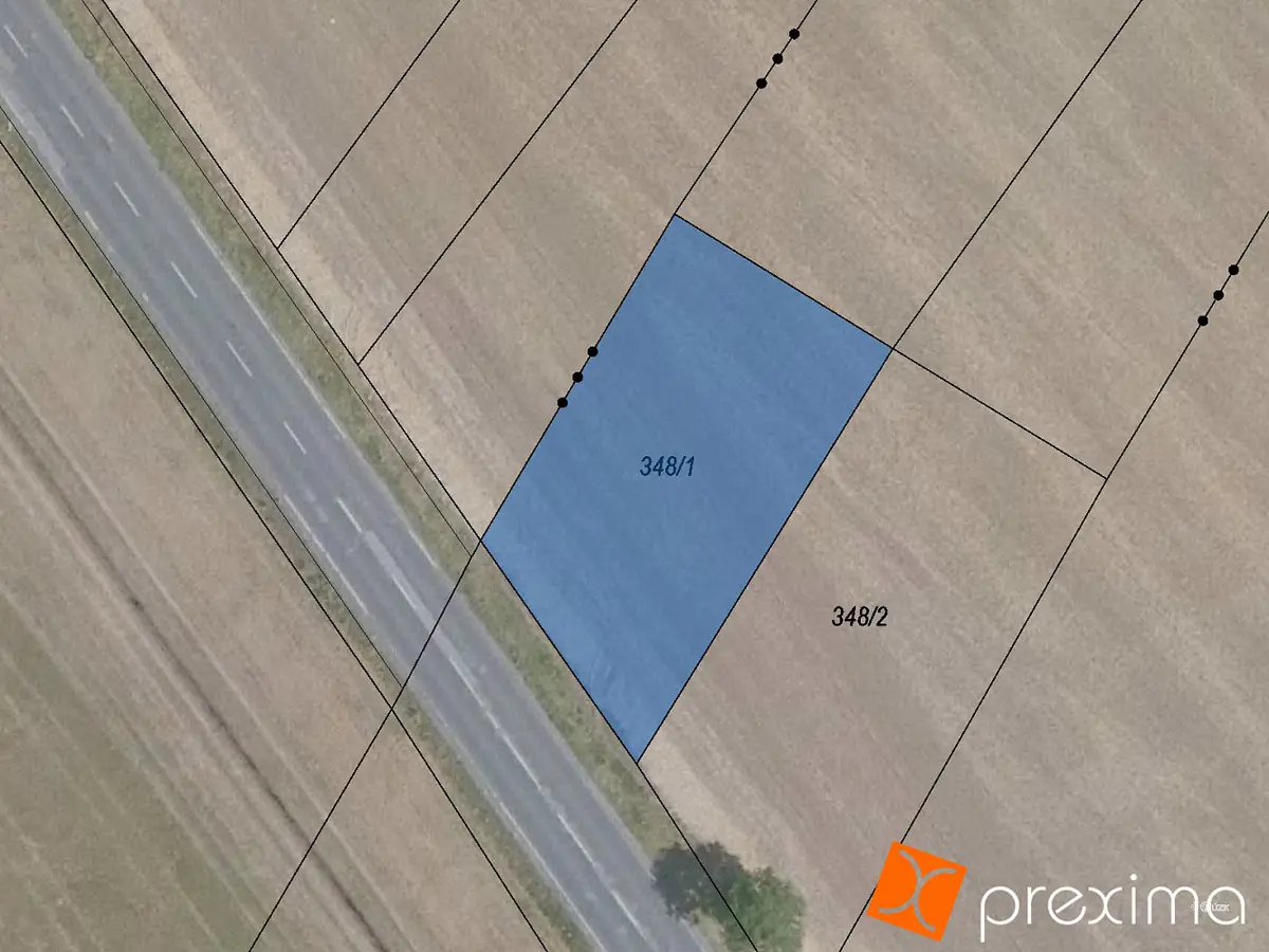 Prodej pozemku 271 m², Klíčany · okres Praha-východ