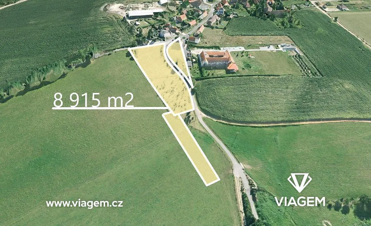 Prodej pozemku 3136 m², Zvíkovec