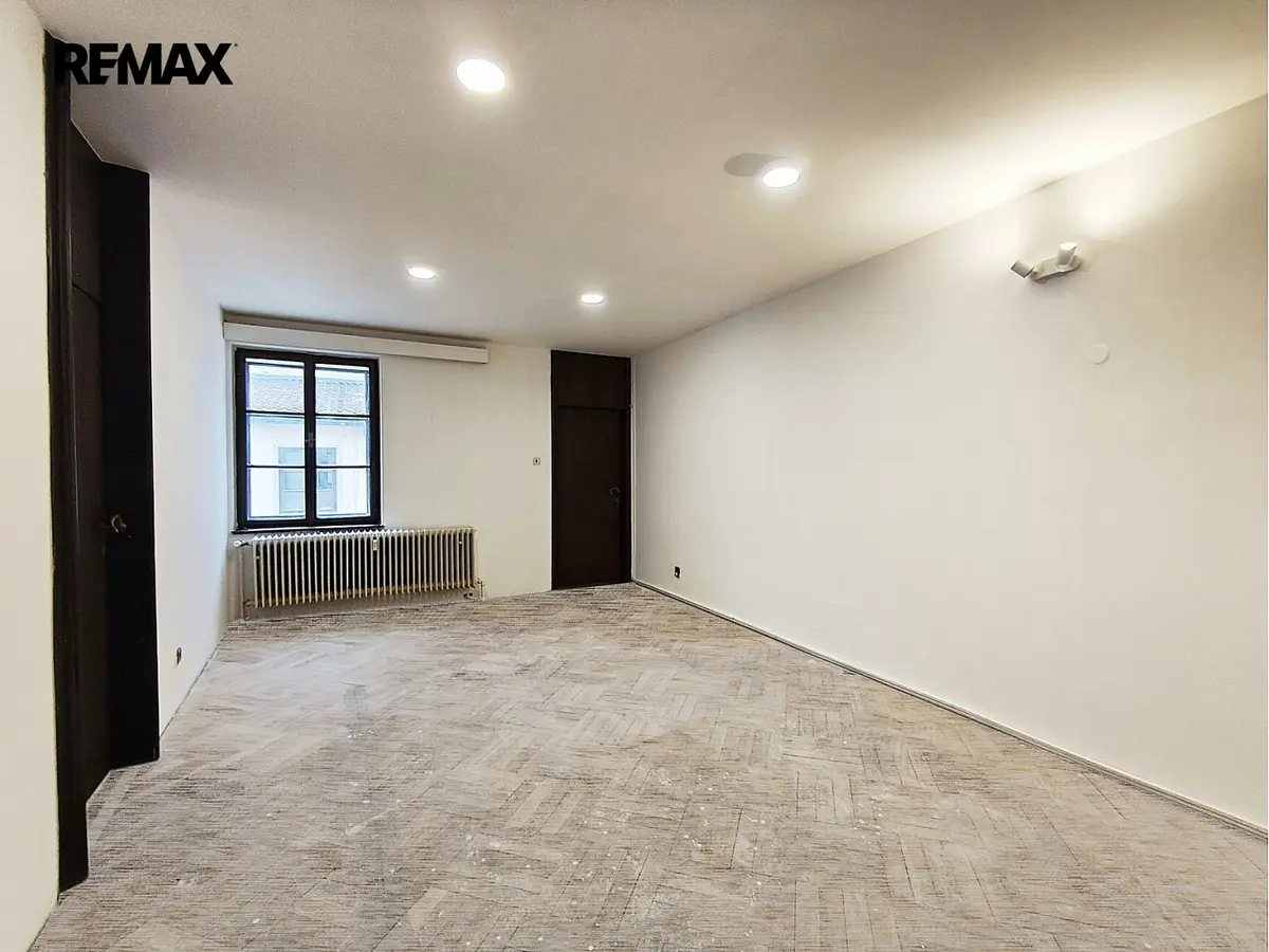 Pronájem komerčního prostoru 29 m², nám. Přemysla Otakara II. · České Budějovice 1 · České Budějovice