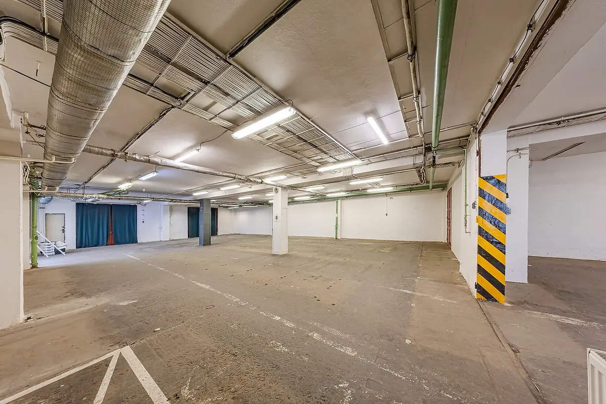 Pronájem komerčního prostoru 225 m², Prostřední · Uherské Hradiště