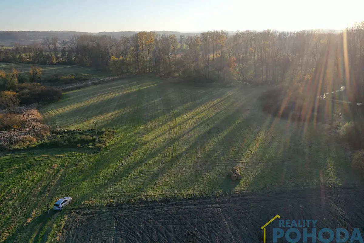 Prodej pozemku 8305 m², Radhošť · okres Ústí nad Orlicí