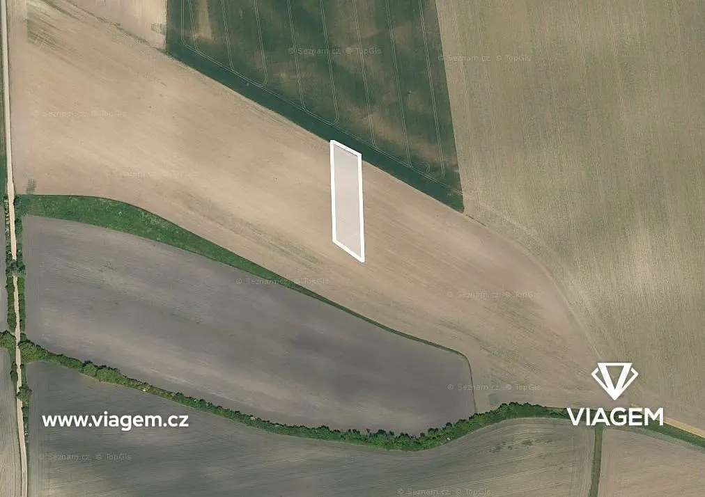 Prodej pozemku 612 m², Dvory · okres Nymburk