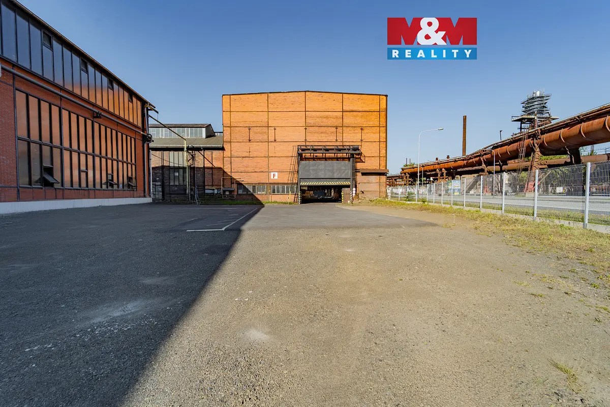 Pronájem komerčního prostoru 1000 m², Ostrava - Vítkovice