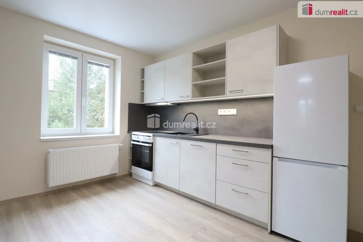 Pronájem bytu 2+kk 51 m², Májová · Dalovice