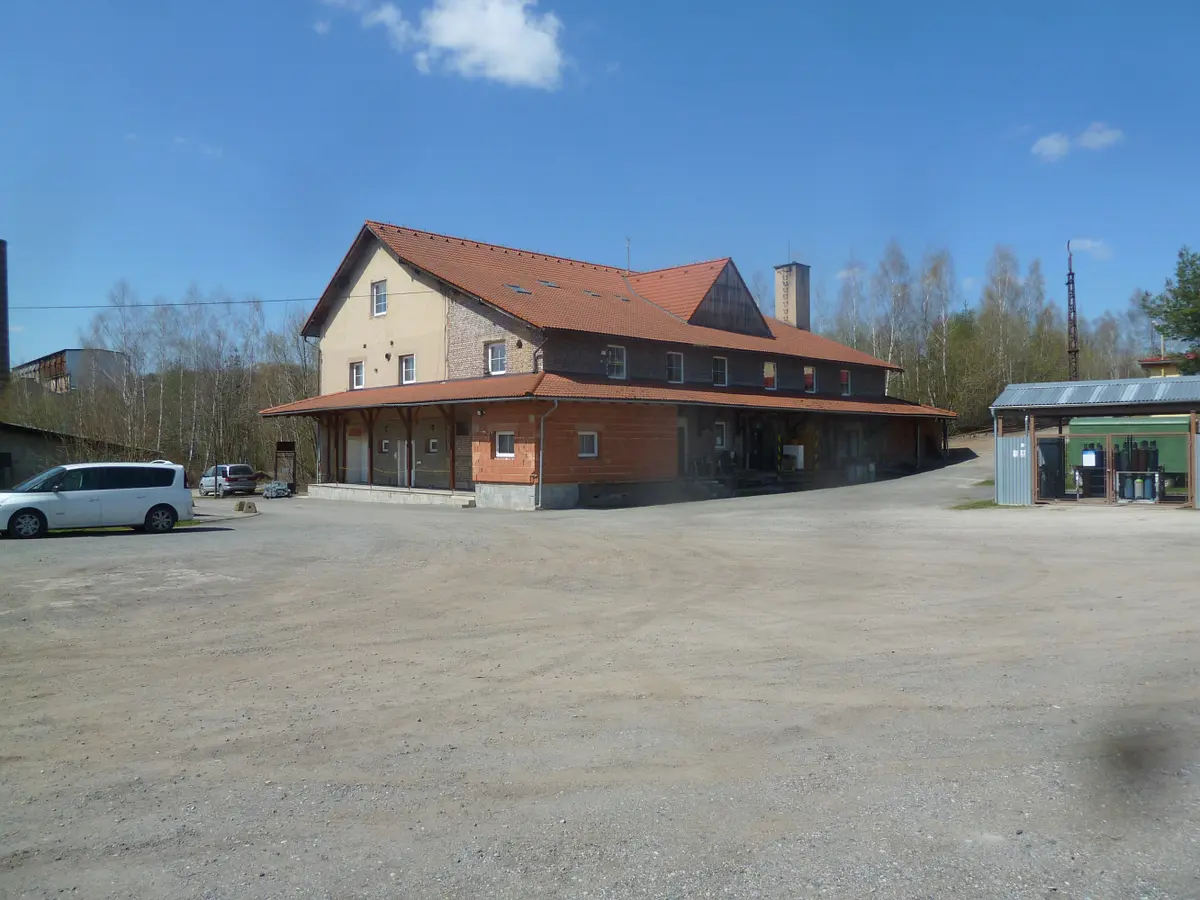 Pronájem komerčního prostoru 186 m², Rynholec · okres Rakovník