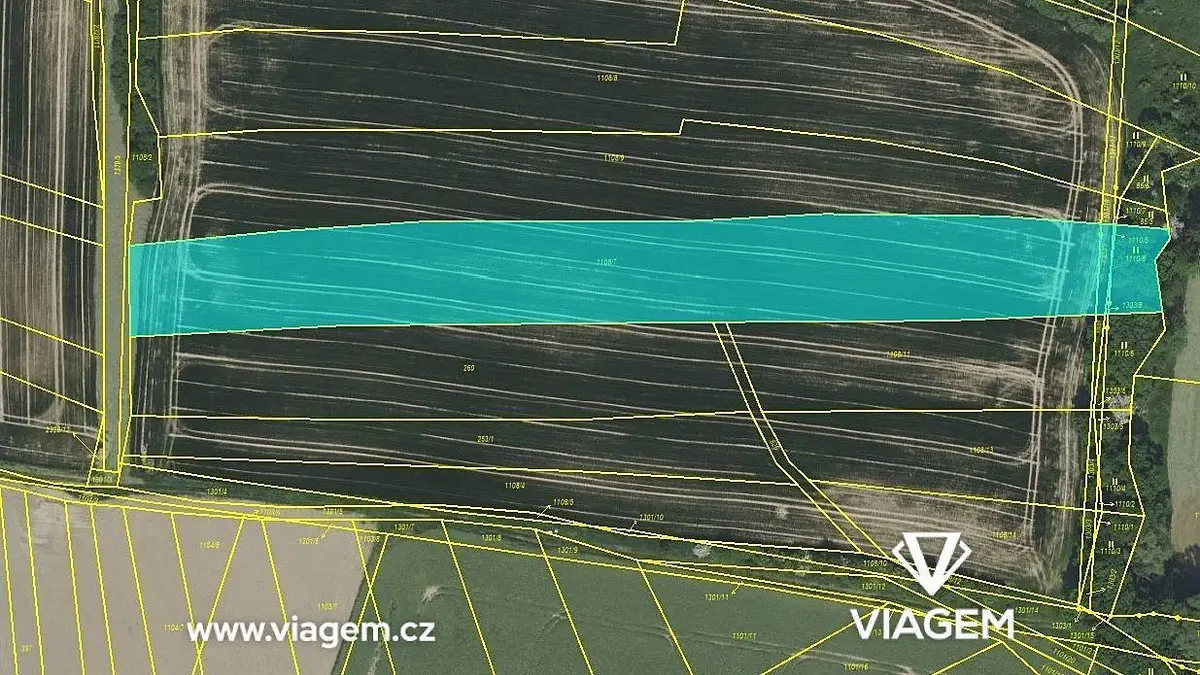 Prodej pozemku 2868 m², Golčův Jeníkov · okres Havlíčkův Brod
