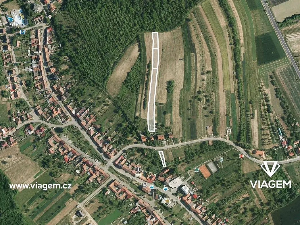 Prodej pozemku 1031 m², Uhřice · okres Hodonín