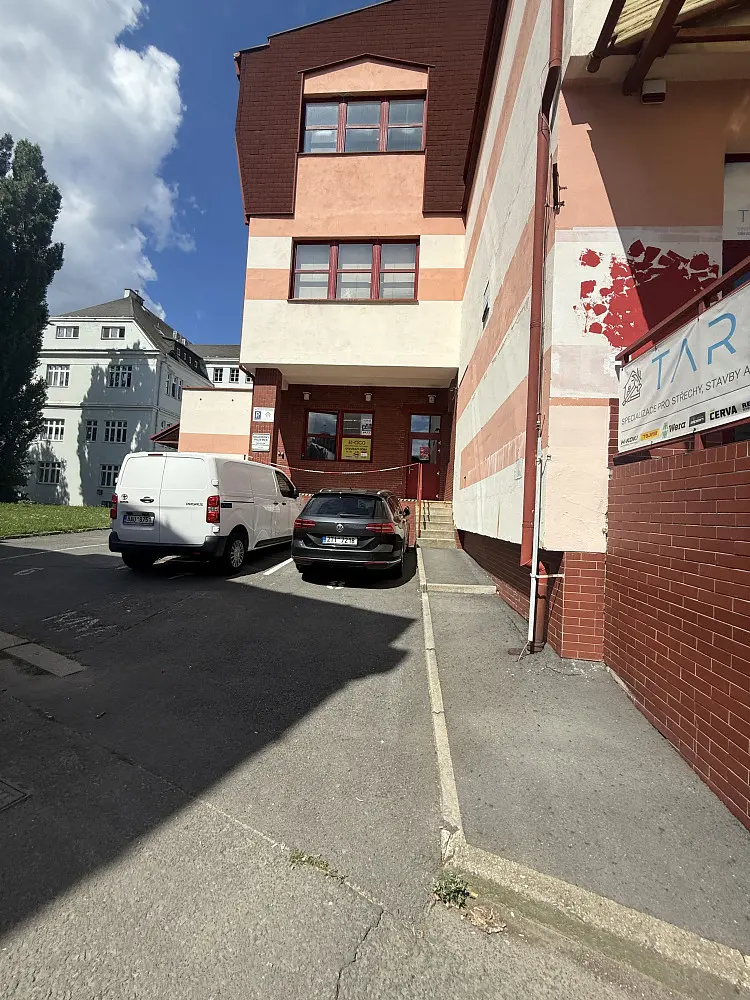 Pronájem komerčního prostoru 25 m², Krnov · okres Bruntál