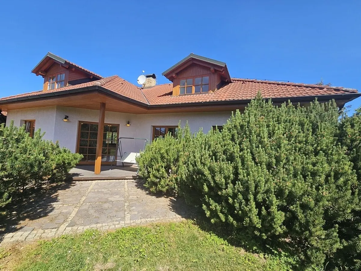 Prodej domu 252 m², Járy Cimrmana · Dolní Lomnice u Kunic · Kunice
