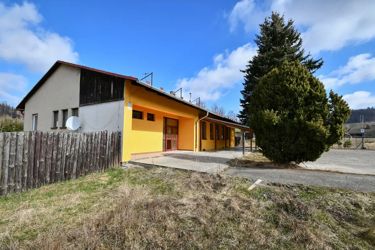 Prodej komerčního prostoru 1415 m², Hodonín · okres Blansko