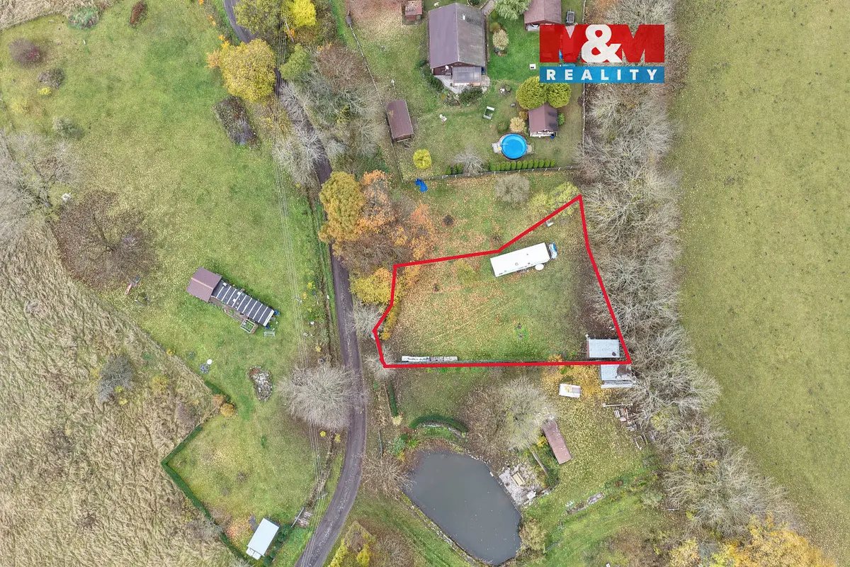 Prodej pozemku 913 m², Český Chloumek · Útvina