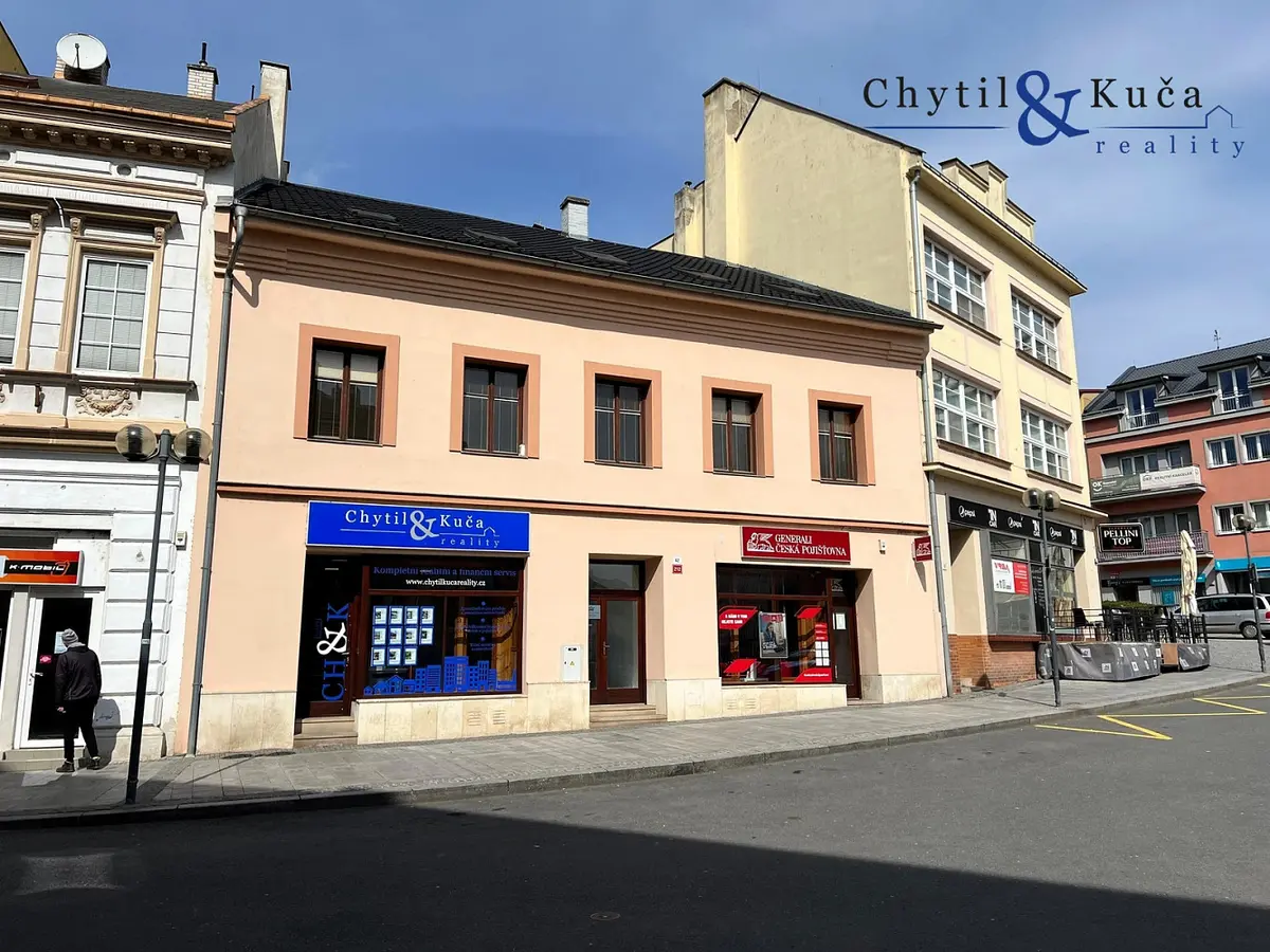 Pronájem komerčního prostoru 110 m², Žerotínovo nám. · Přerov