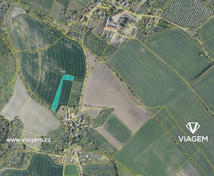 Prodej pozemku 1072 m², Třebenice · okres Litoměřice