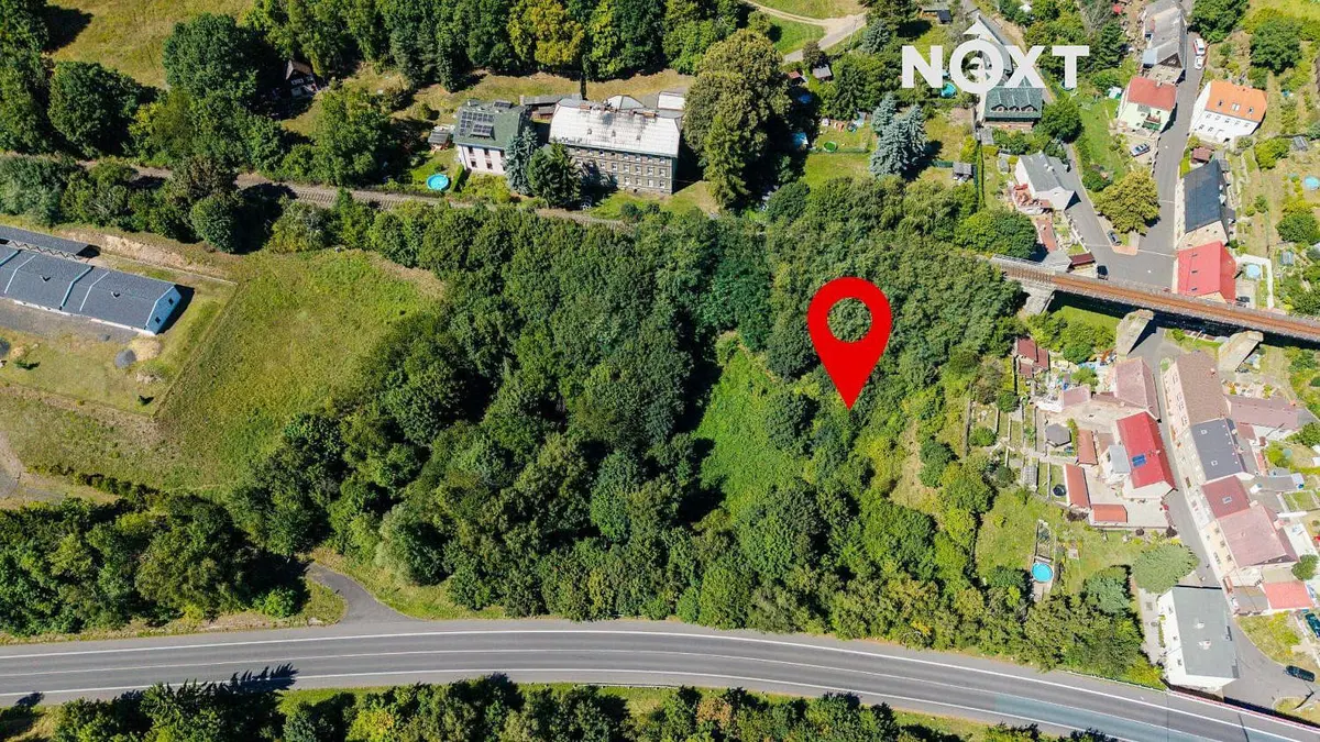 Prodej pozemku 1481 m², Hrob