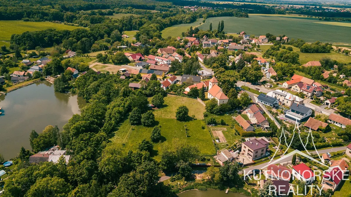 Prodej pozemku 8504 m², Bratčice · okres Kutná Hora