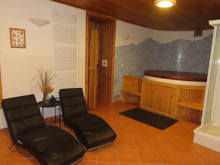 Pronájem komerčního prostoru 50 m², Klikatá · Jinonice