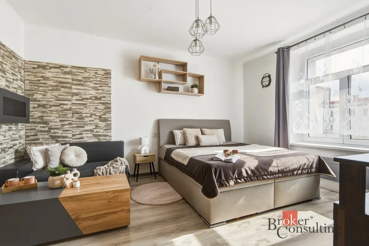 Prodej bytu 1+1 59 m², Střelecká · Střed města · Hradec Králové