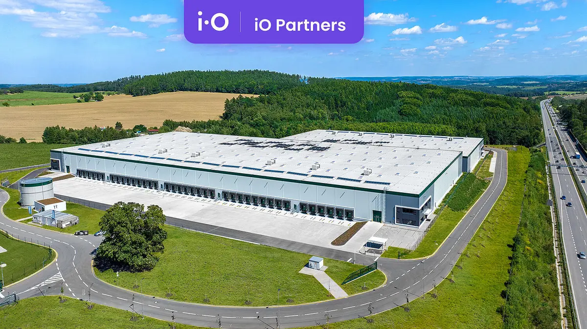 Pronájem komerčního prostoru 5672 m², Ostředek · okres Benešov