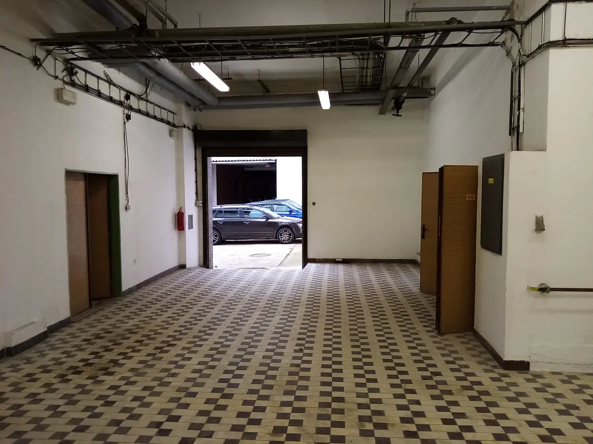 Pronájem komerčního prostoru 112 m², Prachatice
