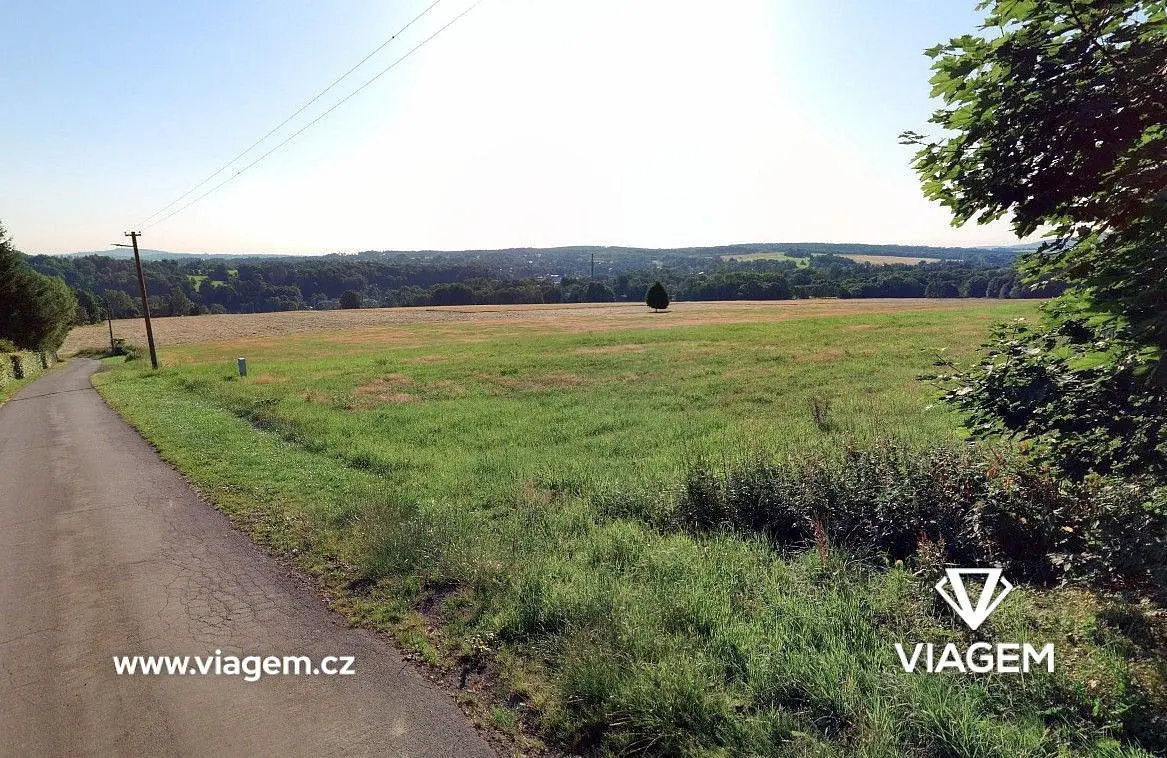 Prodej pozemku 778 m², Krásná Lípa · okres Děčín