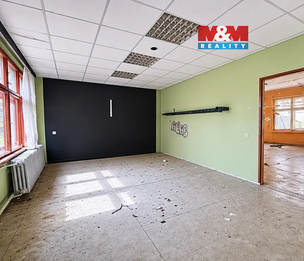 Prodej komerčního prostoru 200 m², Smiřických · Náchod