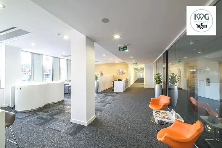 Pronájem komerčního prostoru 5 m², Karlín