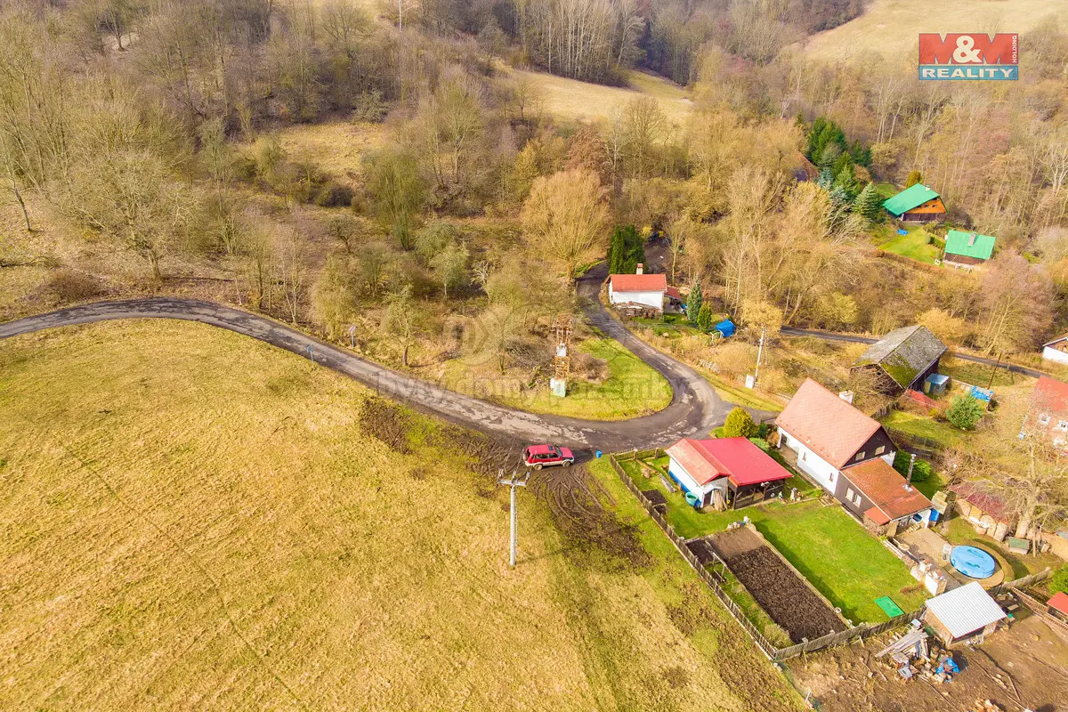Prodej pozemku 726 m², Povrly · okres Ústí nad Labem