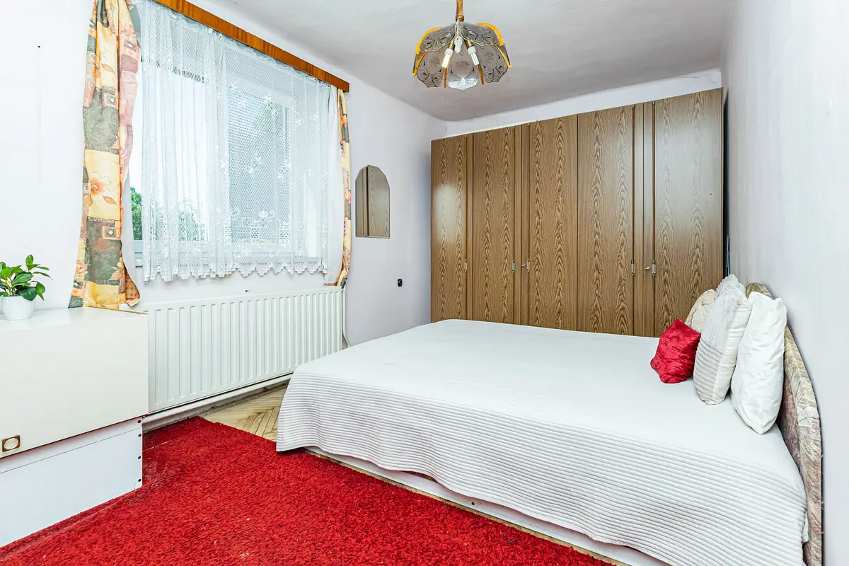 Prodej bytu 3+1 260 m², K Hladíkovu · Staré Čívice · Pardubice