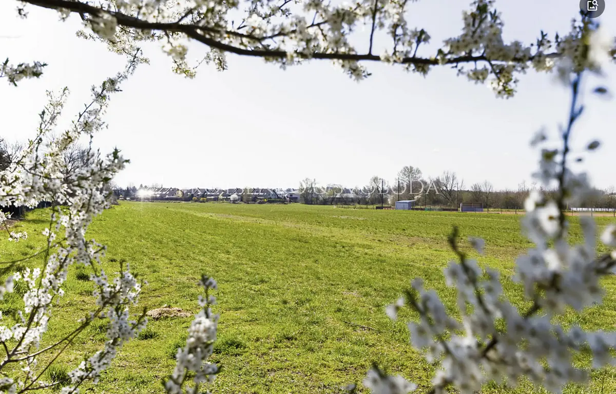 Prodej pozemku 61 m², Pardubice - Svítkov