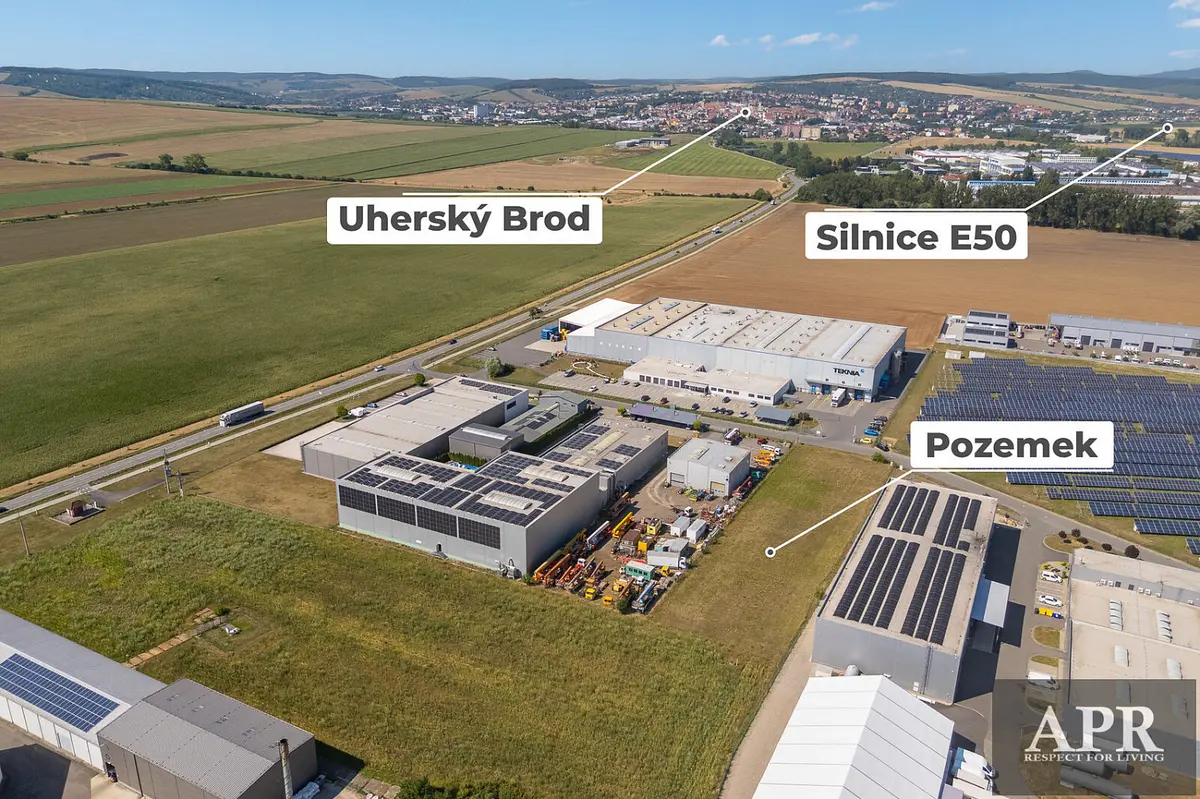Prodej pozemku 3525 m², Nivnice