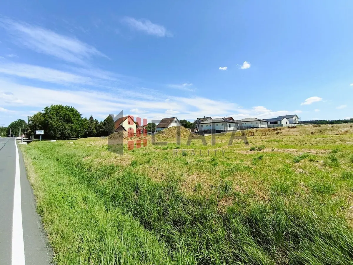 Prodej pozemku 932 m², Štítovská · Spálené Poříčí