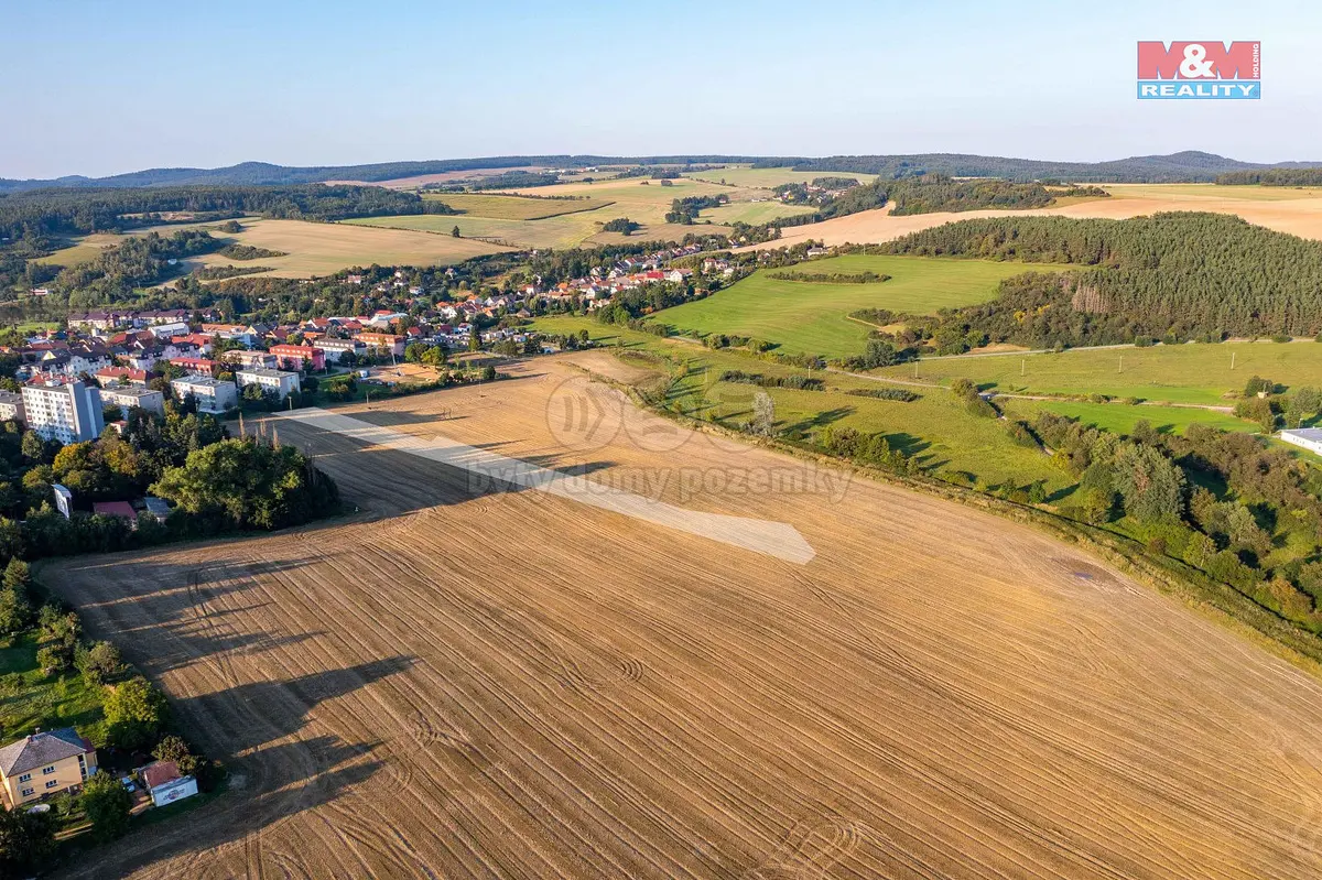 Prodej pozemku 7697 m², Zbiroh · okres Rokycany